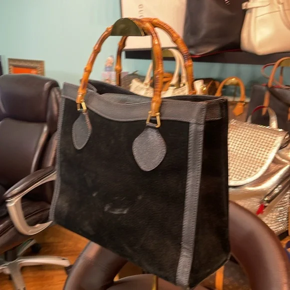 Gucci Diana Bamboo Suede Black - Picture 3 of 4